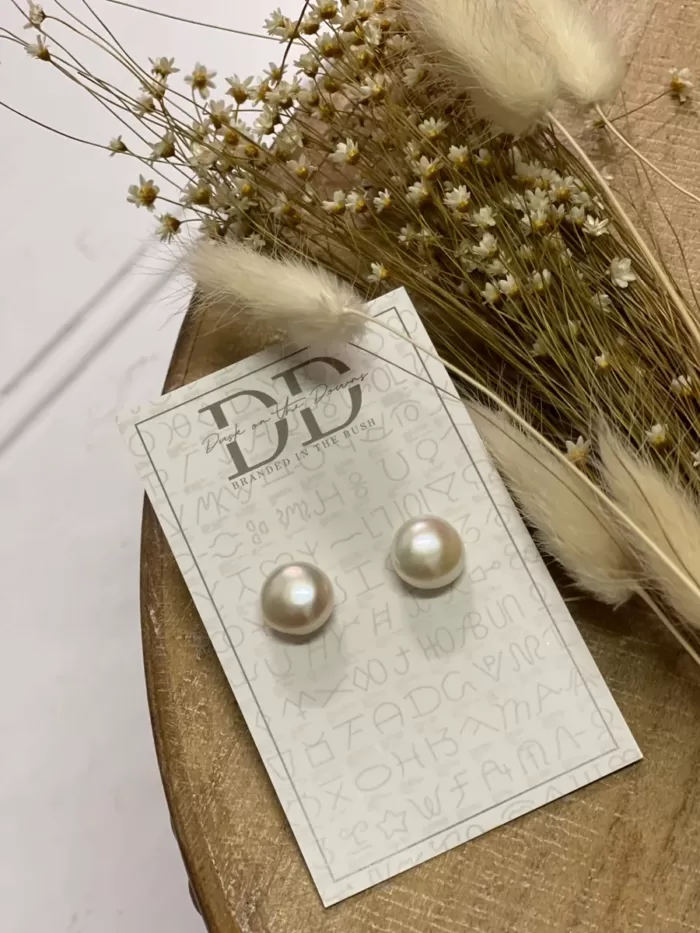 BETH Pearl Stud Earrings | Dusk on the Downs