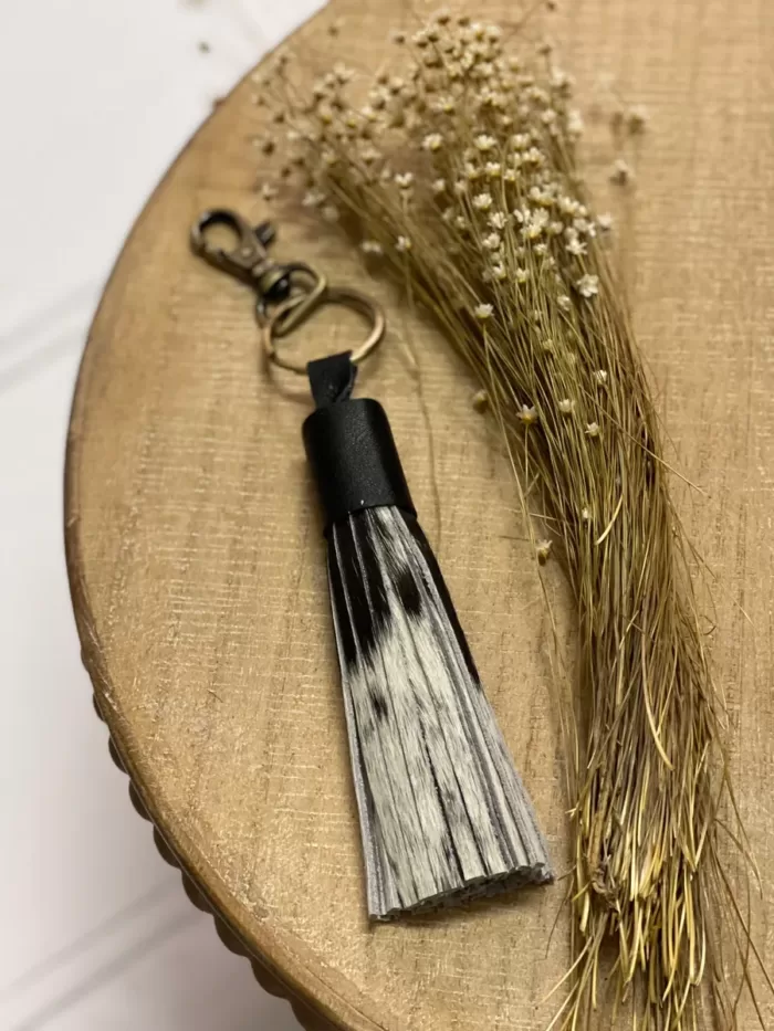 MILLS CREEK Cowhide Tassel Keyring (Black) | Dusk on the Downs