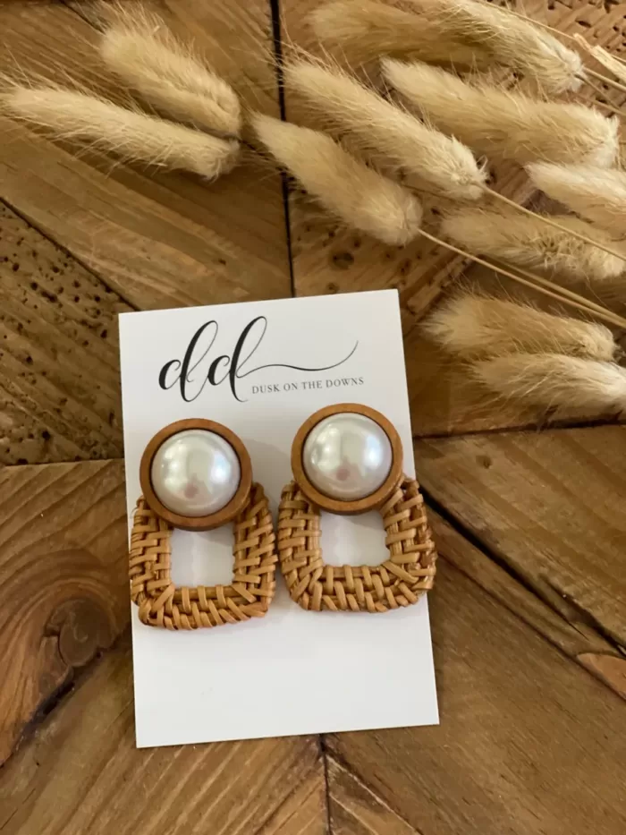 AMANDA Pearl & Rattan Stud Earrings | Dusk on the Downs